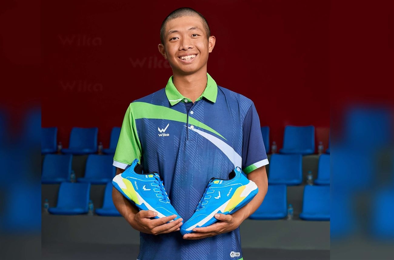 Gi&agrave;y tennis pickleball nam ch&iacute;nh h&atilde;ng