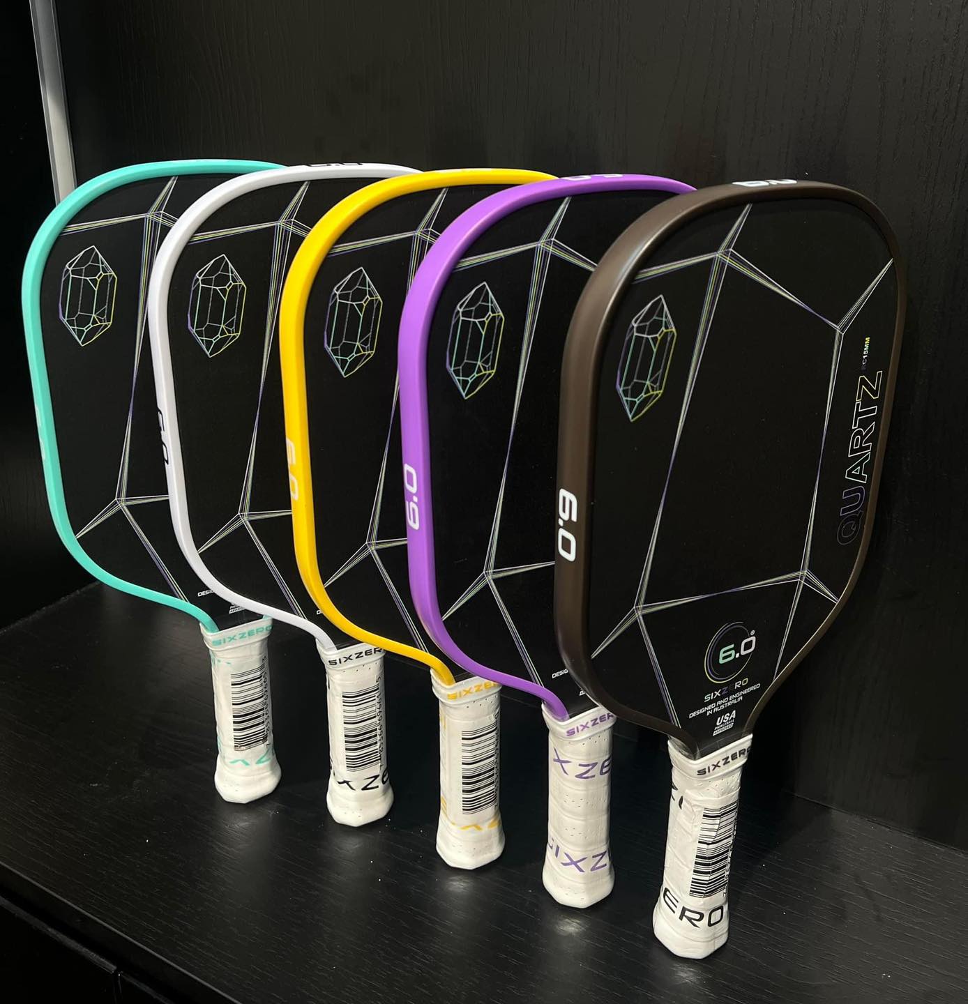 Vợt pickleball Six Zero ch&iacute;nh h&atilde;ng